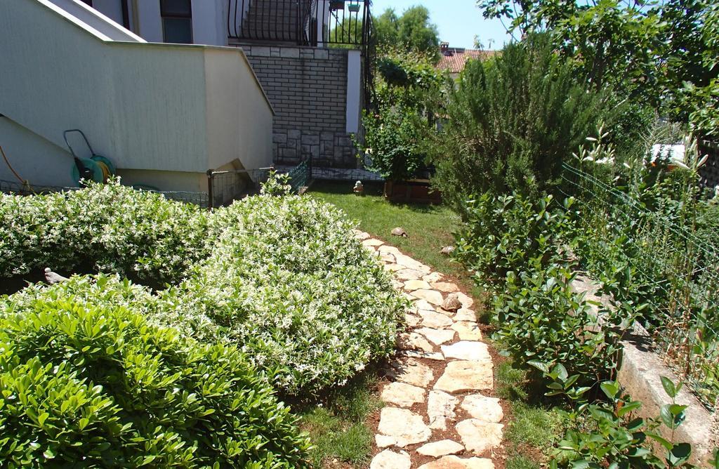 Apartment Eni Ρόβινι Δωμάτιο φωτογραφία