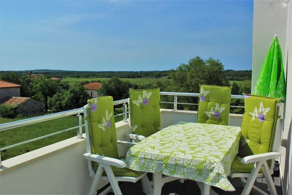 Apartment Eni Ρόβινι Εξωτερικό φωτογραφία